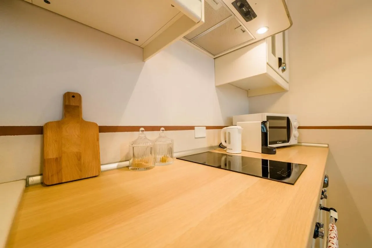 Art Street Studio Apartment Bergamo 0*,  Italy