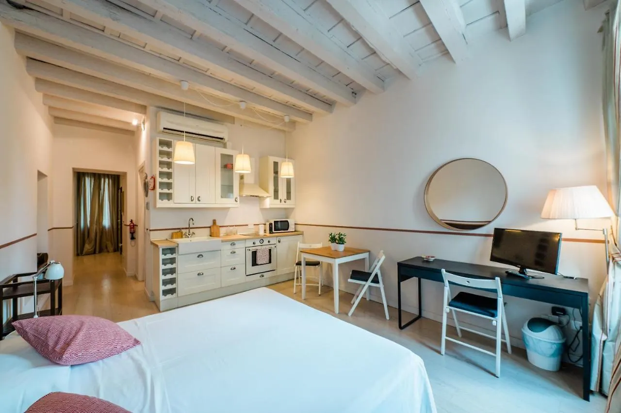 Art Street Studio Apartment Bergamo